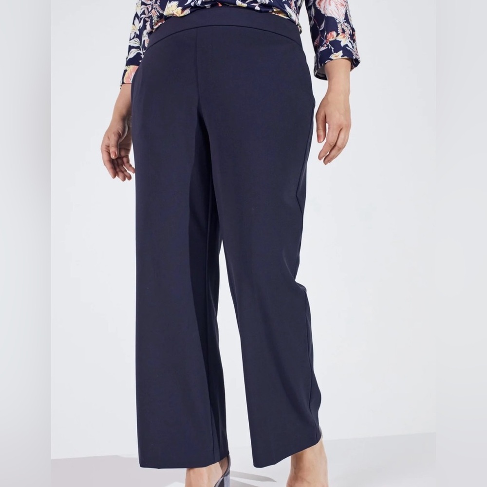 Women's Navy Blue Pants